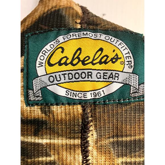 Cabelas Hunting Vest. - Picture 3 of 4